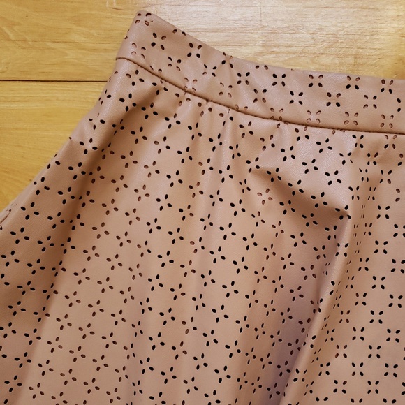 🎁 3for$18 Sunday in Brooklyn Astral skirt - Picture 3 of 4